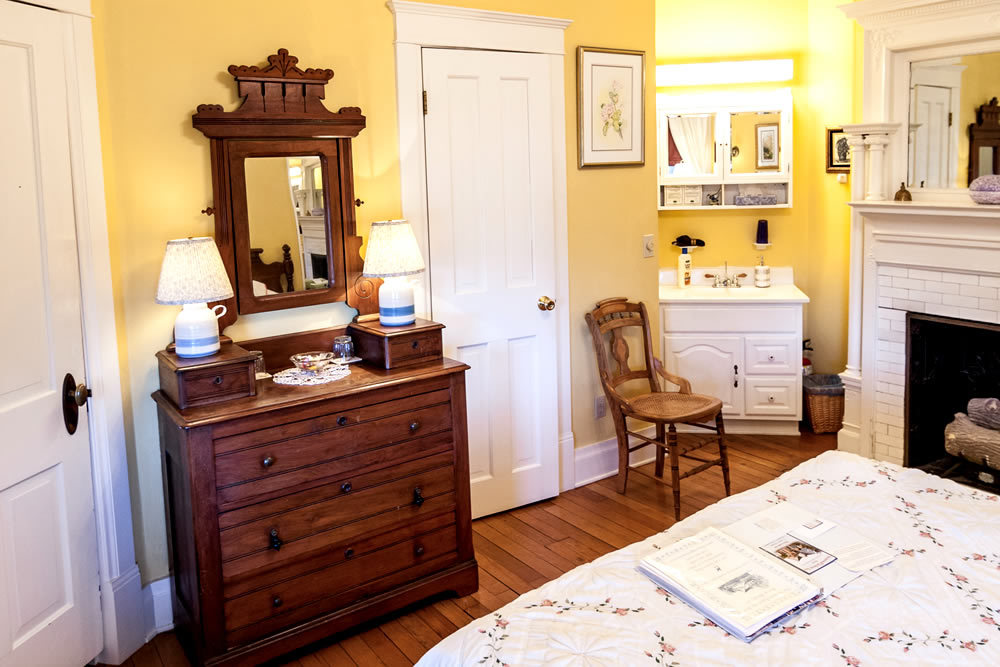 Joshua Chamberlain Room